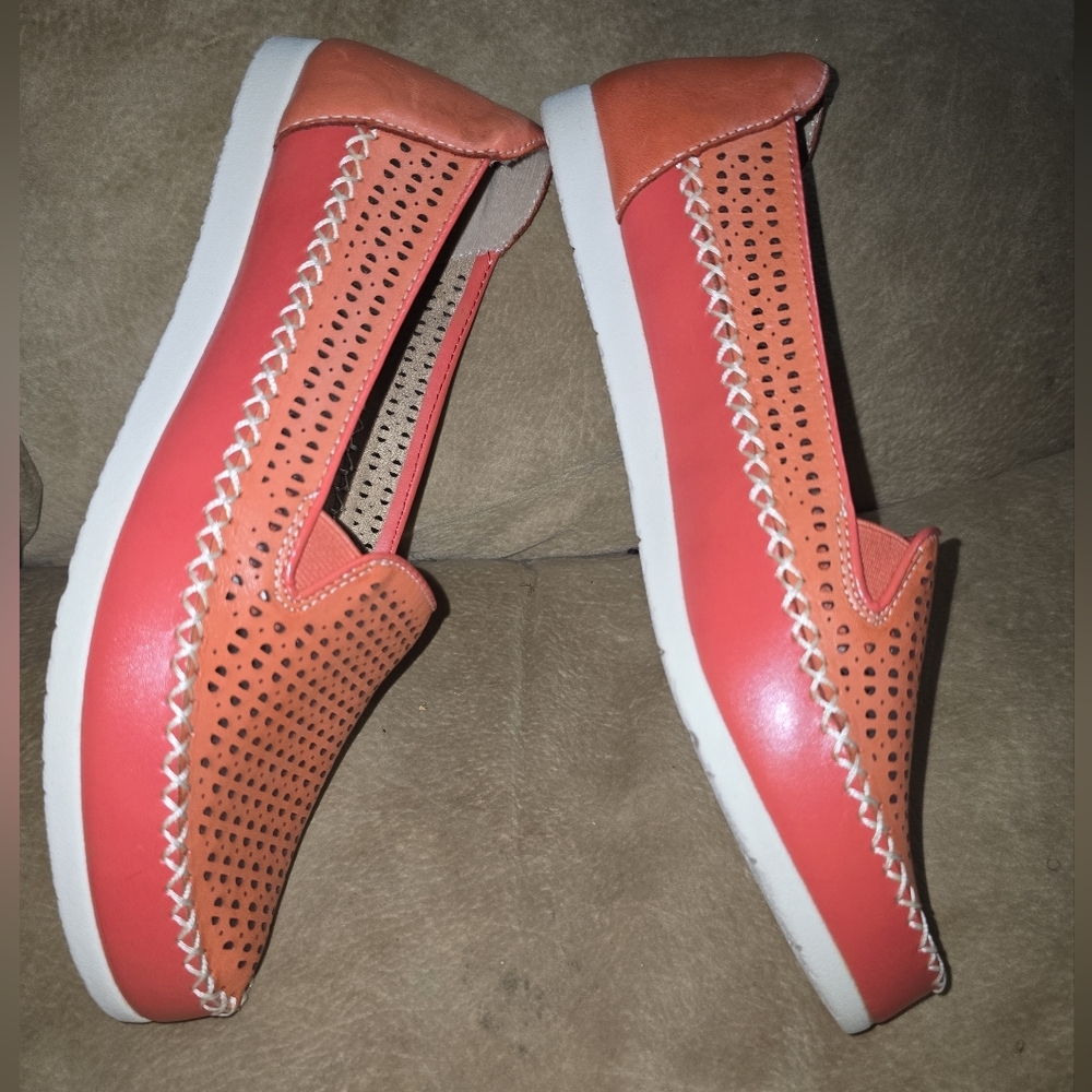 Earth Origins Lark Lizzy Women's Orange Leather Loafers Size 11 - Picture 7 of 9